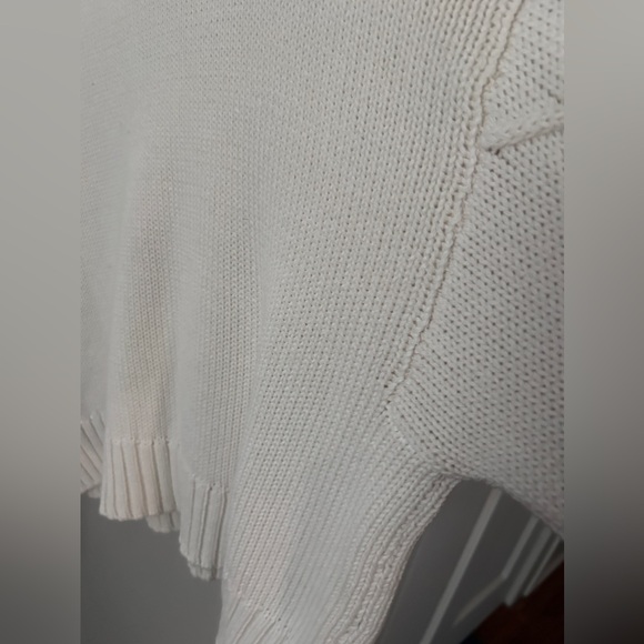 Banana Republic oversized cropped cable sweater  with dolman sleeves - Picture 8 of 8